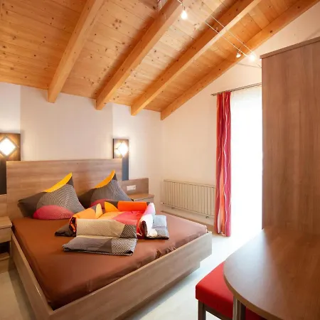 Beautiful Holiday In With Two Balconies Umhausen