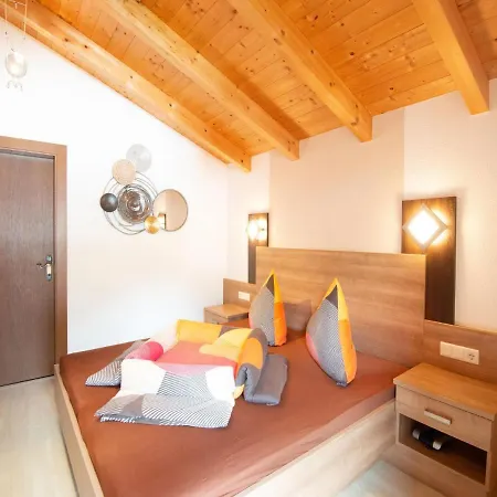 Daire Beautiful Holiday In With Two Balconies Umhausen