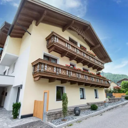 Beautiful Holiday In With Two Balconies *